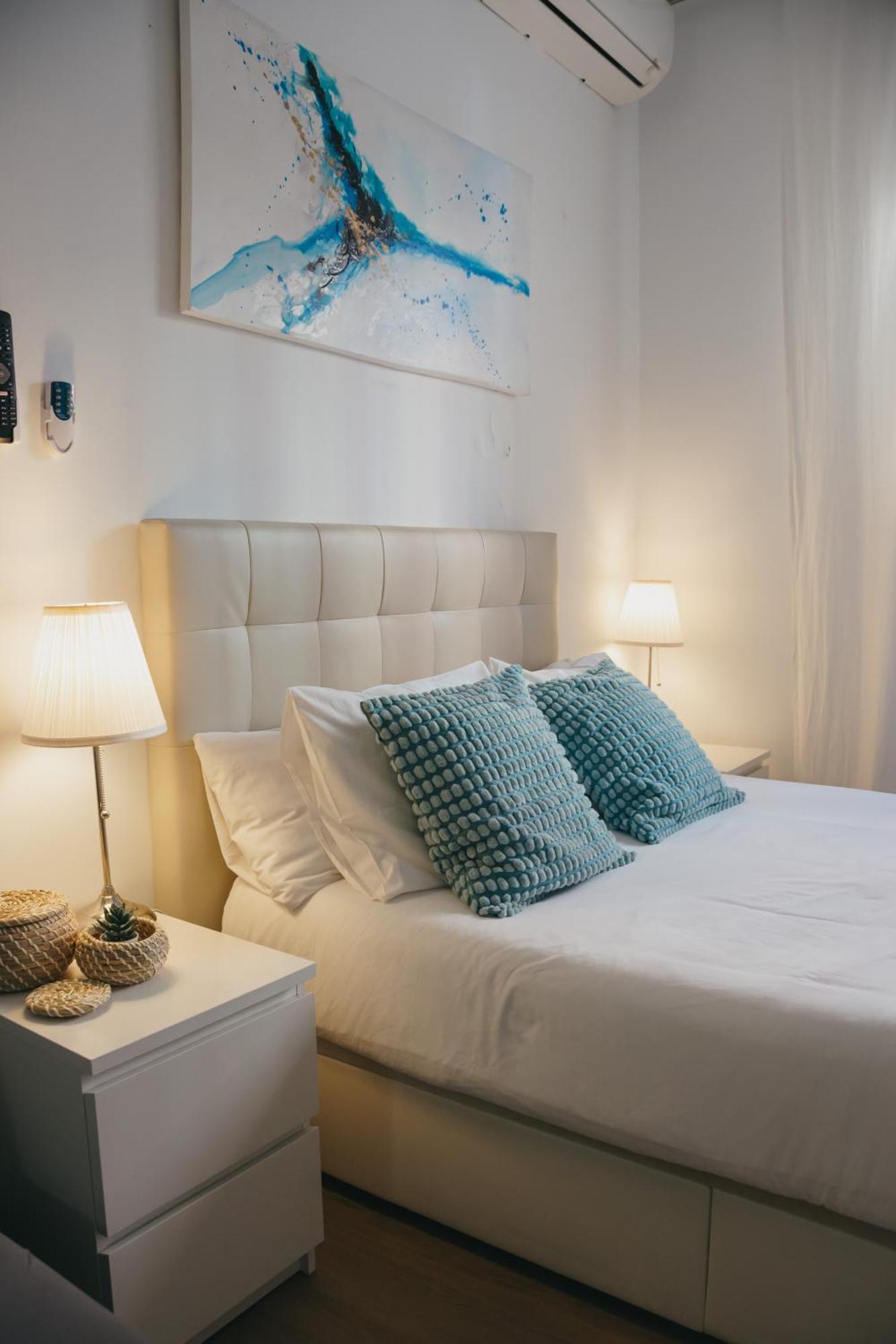 Picasso Premium Apartment Малага Экстерьер фото